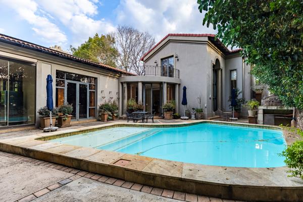 5 Bedroom House