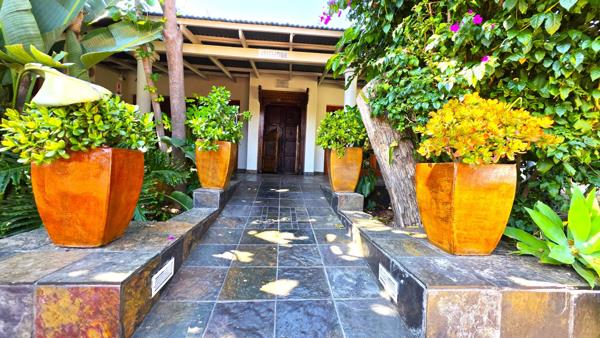 1 737  m² Commercial space