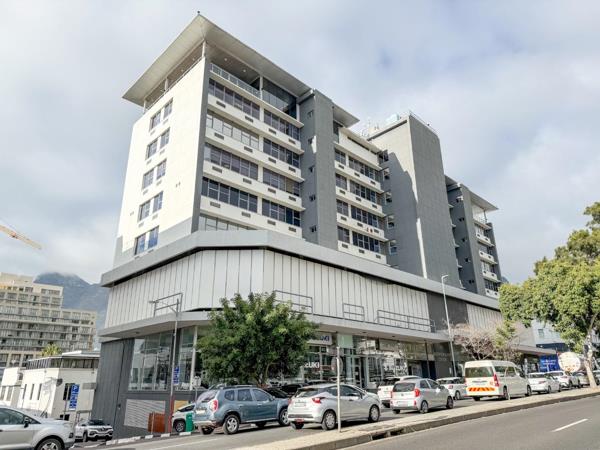 869 m² Office Space