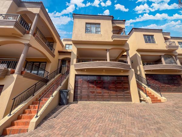 4 Bedroom Townhouse