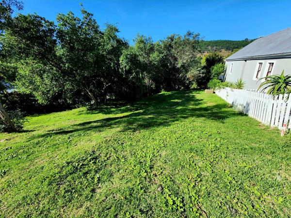 787 m² Land