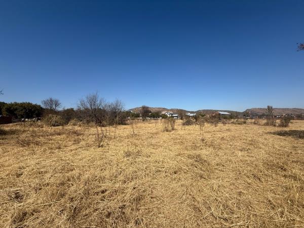 883 m² Land