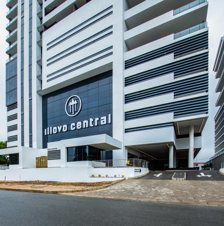 156  m² Commercial space