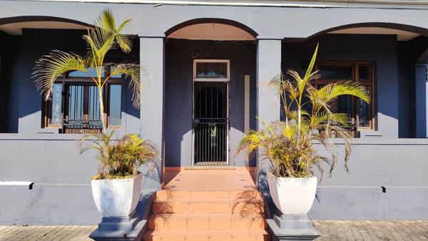 220  m² Commercial space