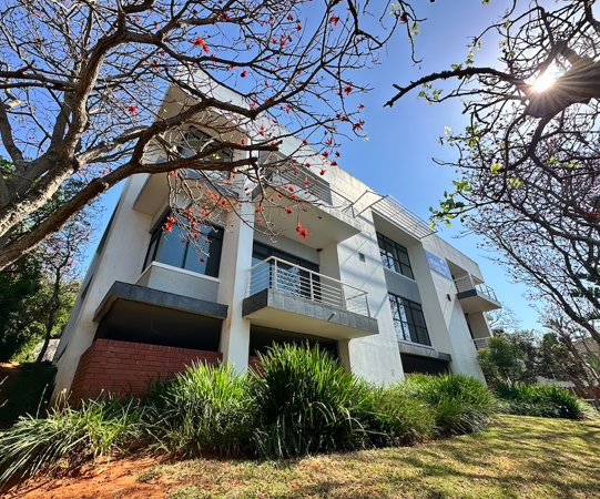 167  m² Commercial space