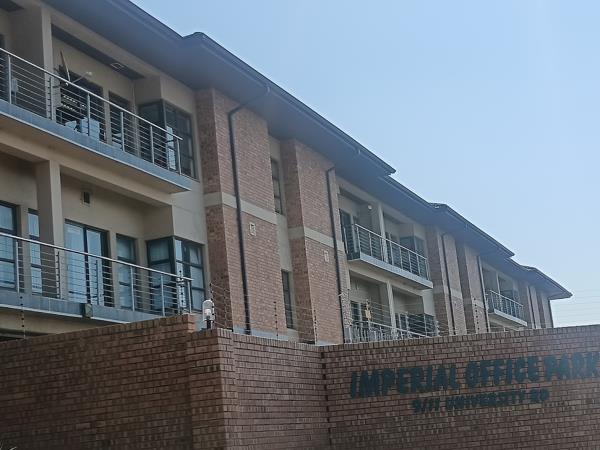 210 m² Commercial space