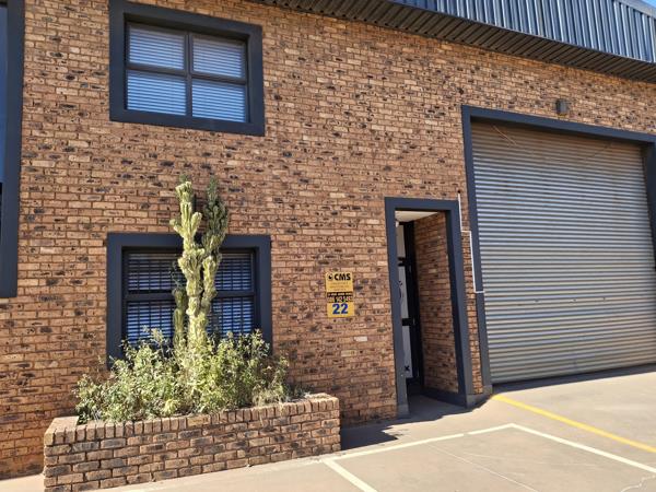 945  m² Industrial space