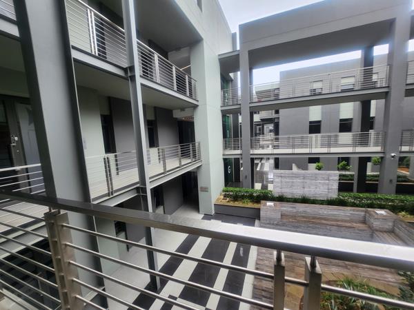 268  m² Commercial space