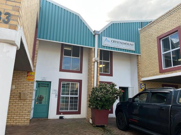 253  m² Commercial space