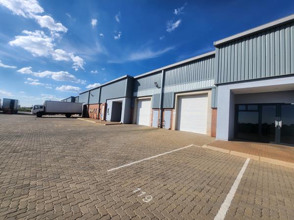 669  m² Commercial space