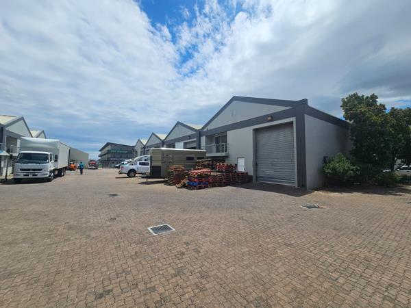 300  m² Industrial space