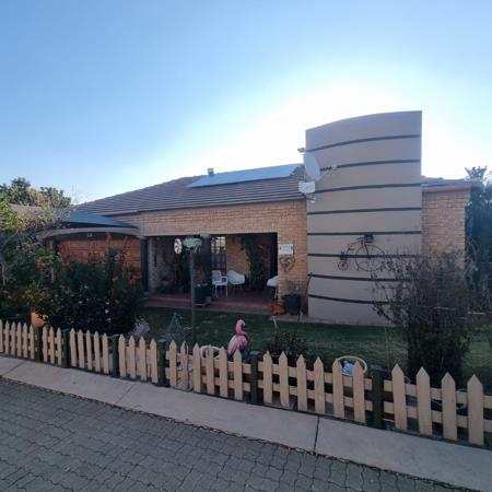 4 Bedroom Townhouse