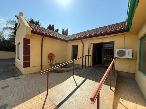 110  m² Commercial space