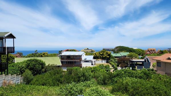 725 m² Land