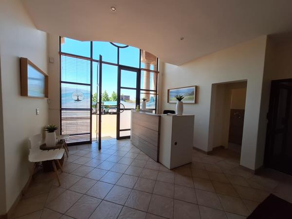 125  m² Office Space