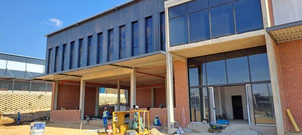 4 282  m² Industrial space