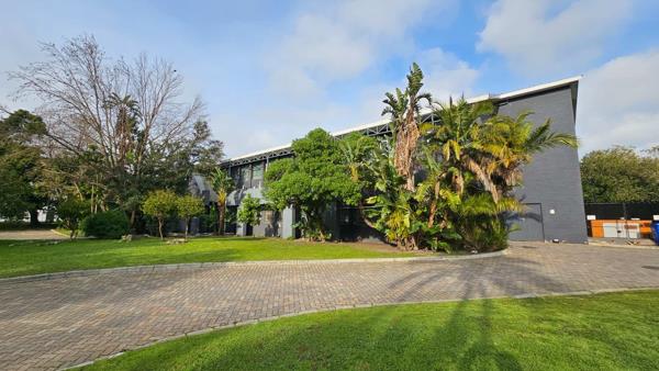 1 035  m² Industrial space