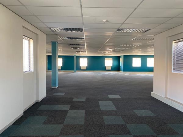 401  m² Commercial space