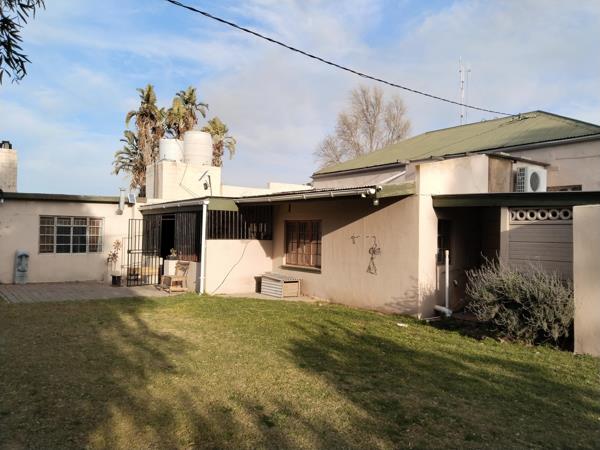 3 527 m² Smallholding