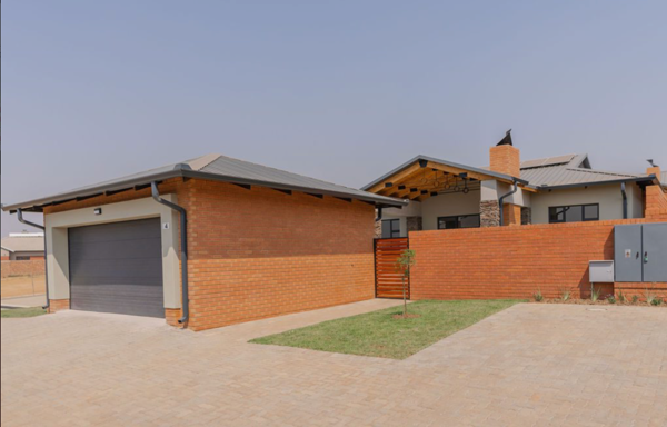 3 Bedroom Townhouse