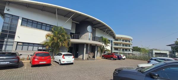 410  m² Commercial space