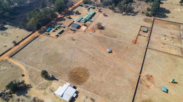 6 800 m² Farm