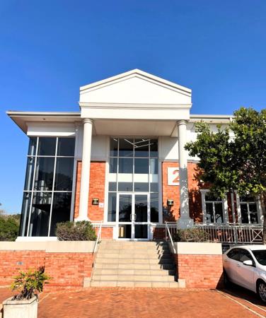 992 m² Commercial space