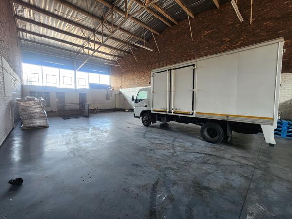 243  m² Industrial space