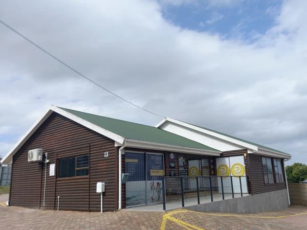 22.6  m² Commercial space