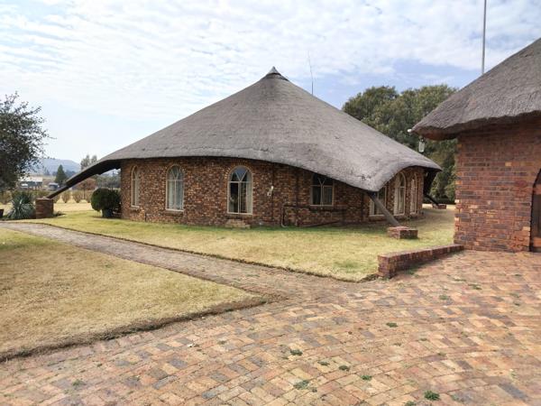 12.8 ha Smallholding