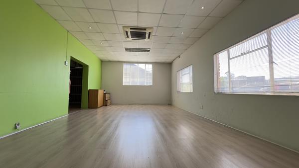 70  m² Commercial space