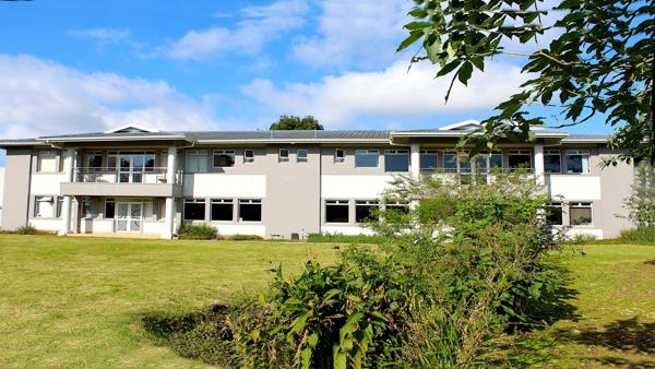 184  m² Office Space