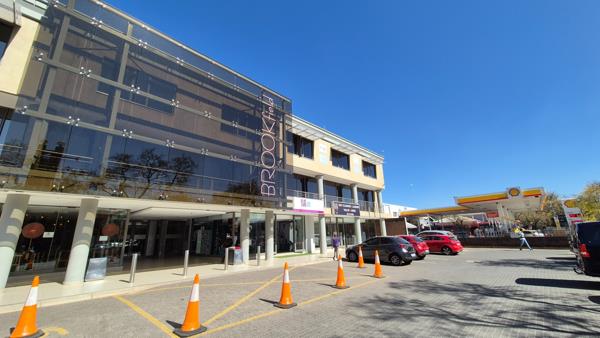 1 186 m² Office Space