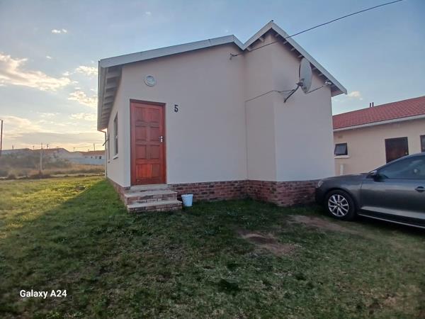 2 Bedroom House
