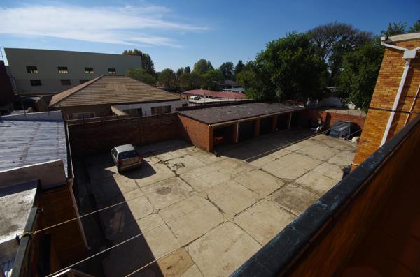 450  m² Commercial space