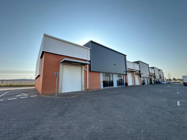 369  m² Industrial space