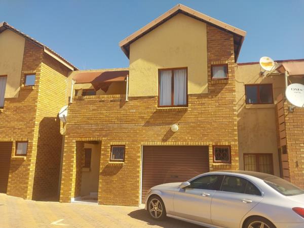 3 Bedroom Townhouse