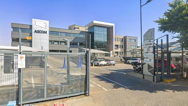 282  m² Office Space