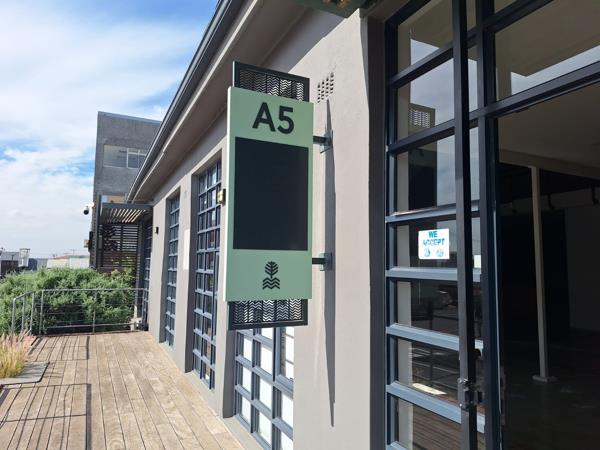 265  m² Commercial space