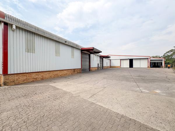 3 247  m² Industrial space
