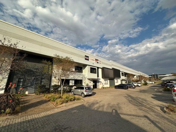 3 070  m² Industrial space