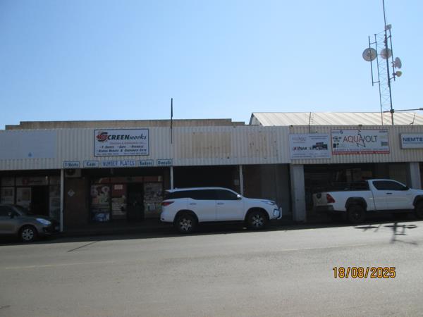 170  m² Commercial space