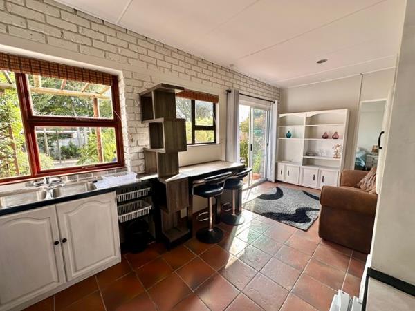 1 Bedroom Garden Cottage