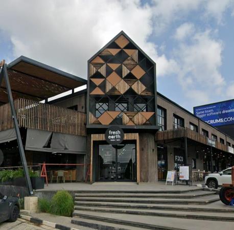 316  m² Commercial space