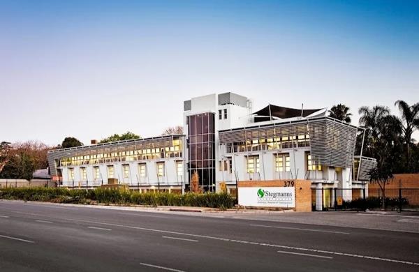 341  m² Commercial space