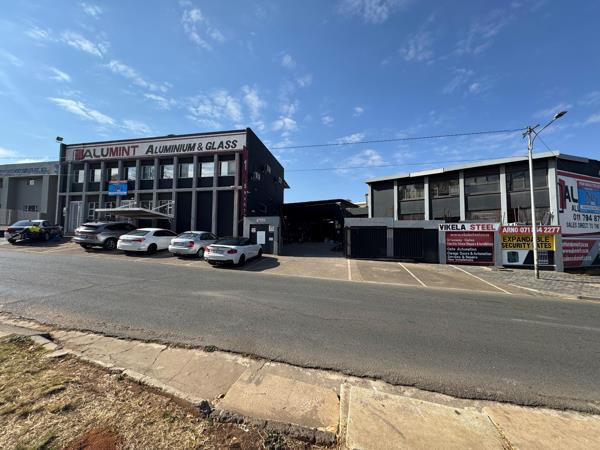 970  m² Industrial space