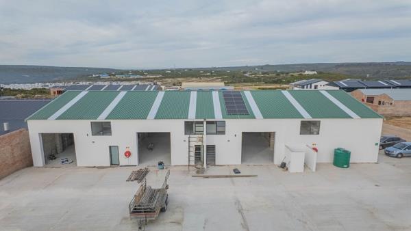 180  m² Industrial space