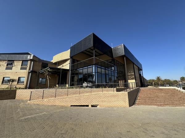 138  m² Commercial space