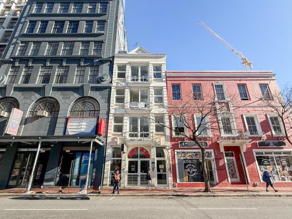 105  m² Office Space