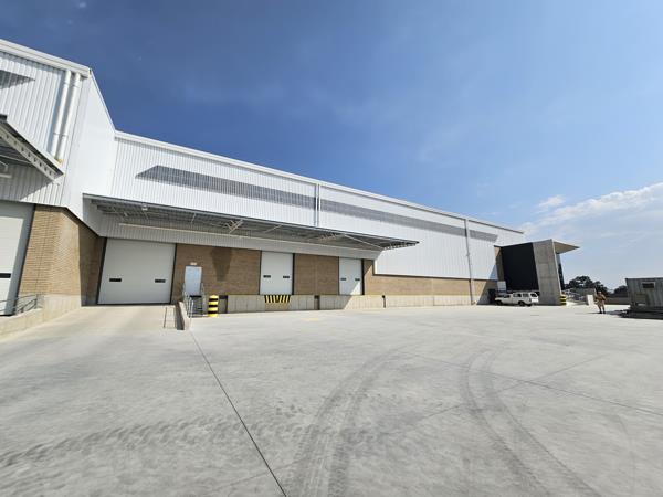 3 390  m² Industrial space